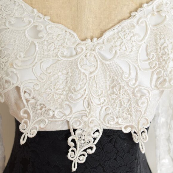 vintage 80s party dress black brocade white crochet lace off shoulder prom XS S - Picture 4 of 9